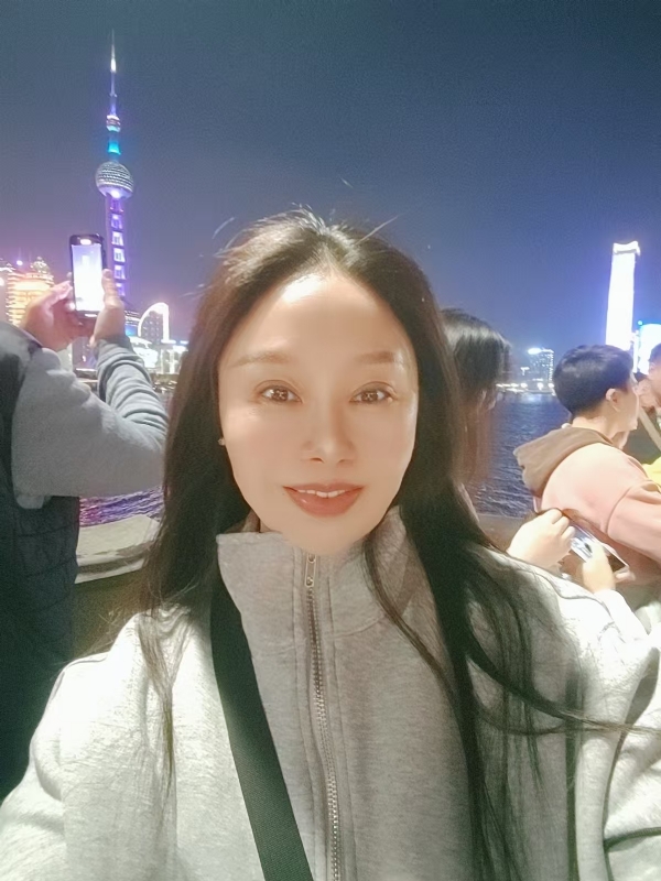 宁倩的第二张照片--贵阳相亲服务中心