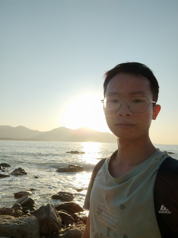 微光的第一张照片--贵阳相亲服务中心